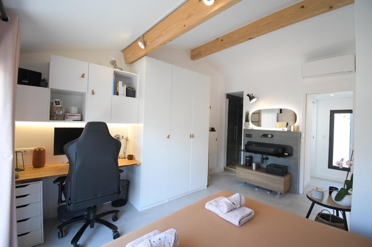 Maison de village rénovée ! Le Grau-du-Roi Esterno foto